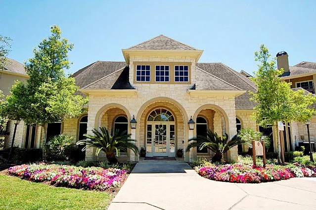 The Retreat At Westchase - Image 3