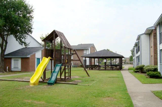 Britany Village - Image 3