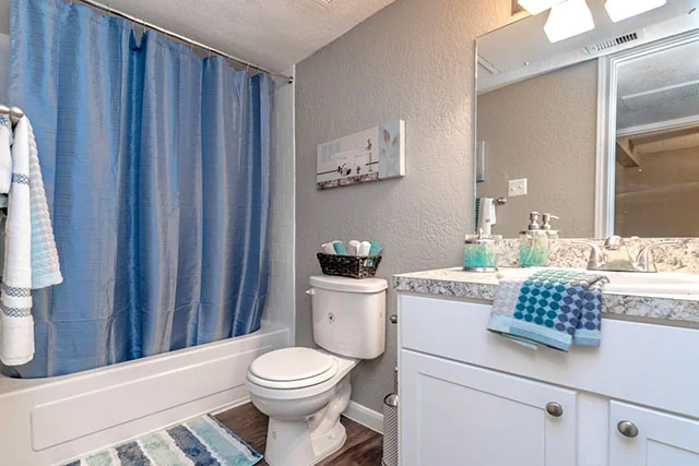Life At Beverly Palms - Image 4