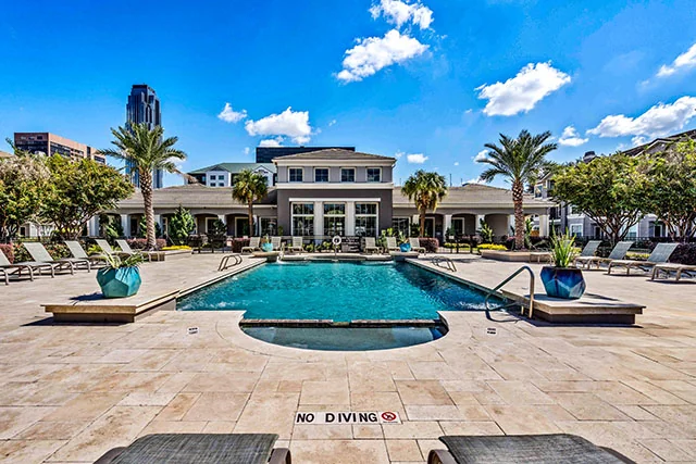 Gables Metropolitan Uptown