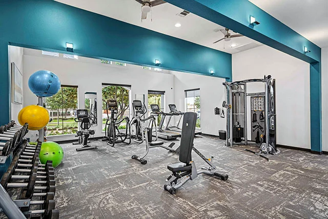 Gables Metropolitan Uptown - Image 3