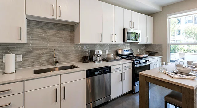 Eighteen25 Downtown - Image 5
