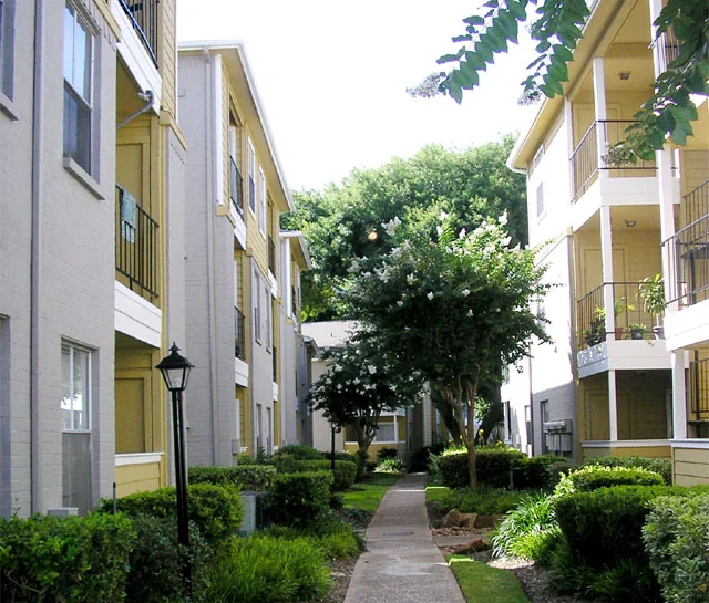 The Parker At Ellington - Image 2