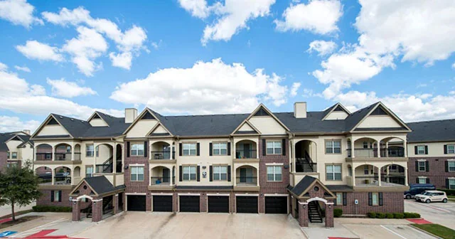 Camden Cypress Creek I & II - Image 3