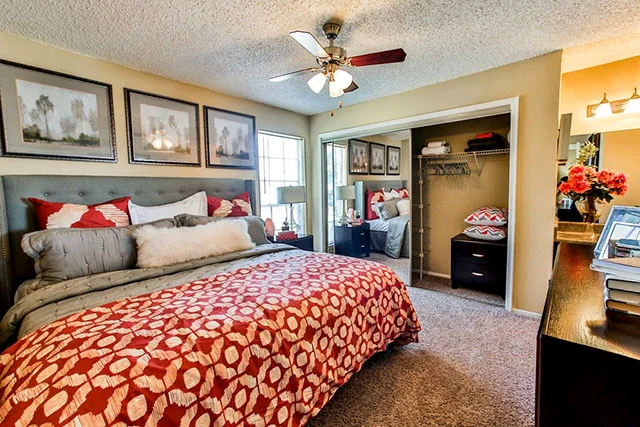 Oaks At Greenview - Image 5
