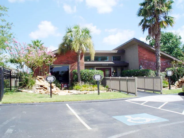 51 Ten Townhomes - Image 3