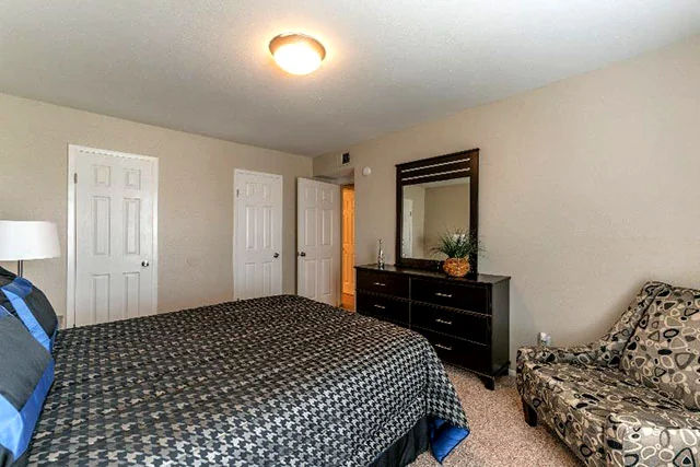 Park Colony - Image 4