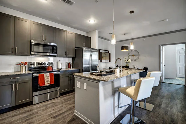 Haven At Bellaire - Image 4
