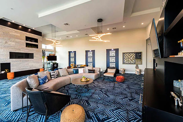 The Richmond At Uptown - Image 3