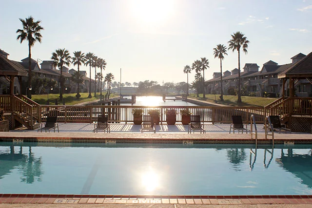 Island Bay Resort - Image 2
