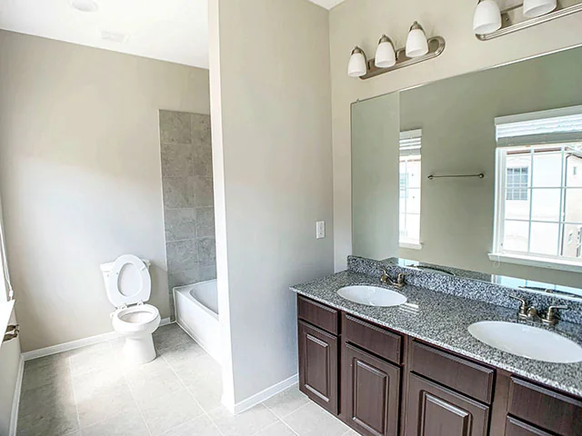 Villas At Kings Harbor - Image 3