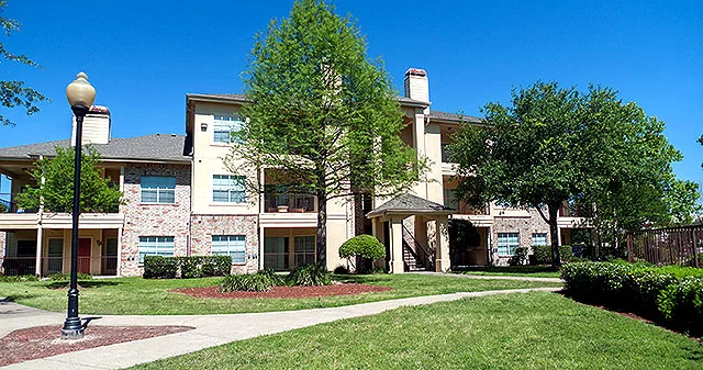 Hollister Place - Image 4