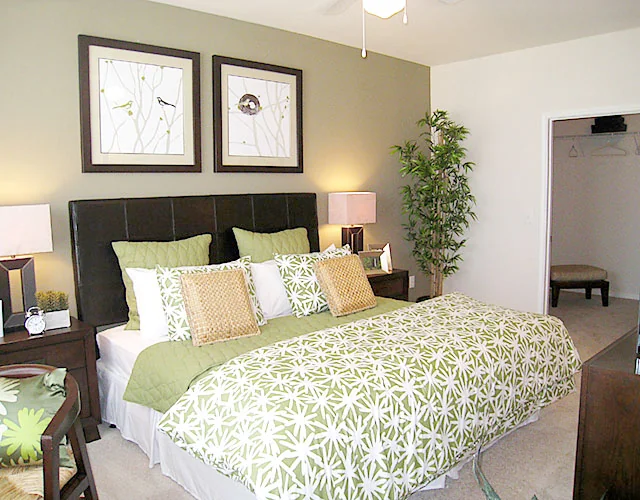 Towne West - Image 3