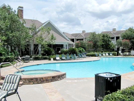 The Lodge At West Oaks - Image 2