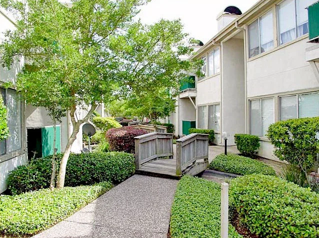 Parkwest Place