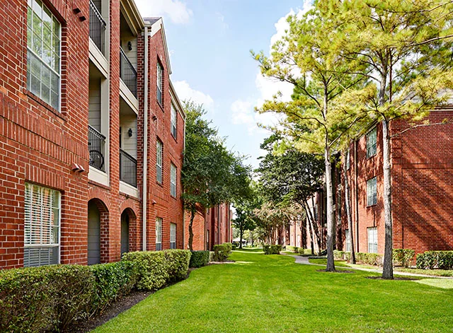 Camden Vanderbilt - Image 2
