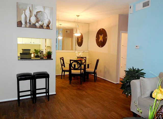 The Corridor At Westchase - Image 4