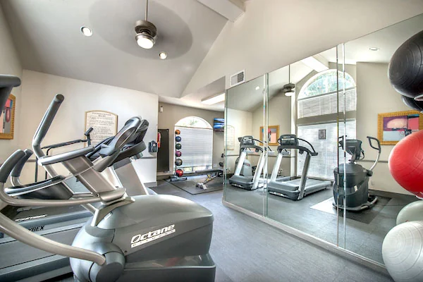 Monarch Medical Center - Image 4