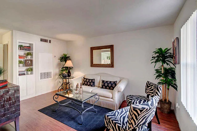 Brays Oaks Village - Image 1