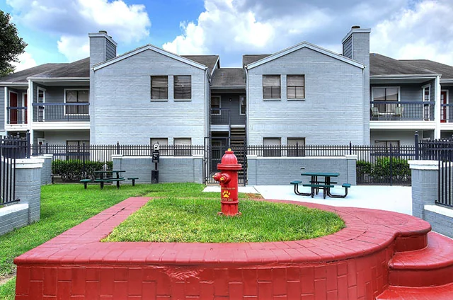 Parc At South Green - Image 4