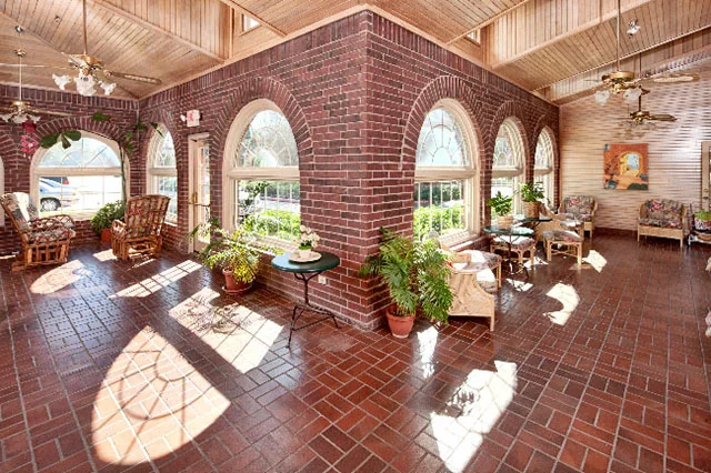 Village On The Park Friendswood - Image 3
