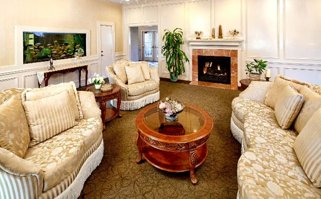 Village On The Park Friendswood - Image 2