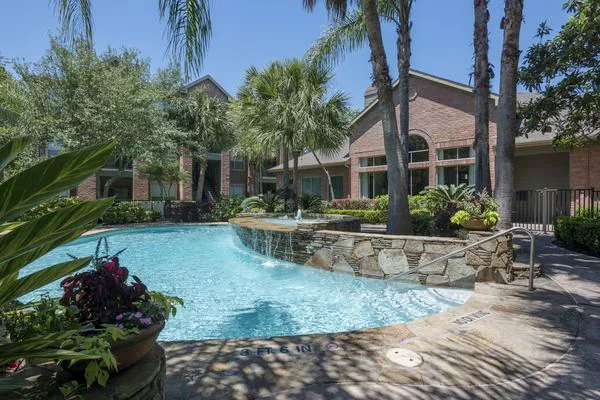 The Breakers At Windmill Lakes