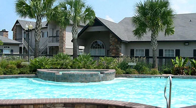 Almeda Park - Image 2