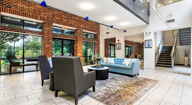 Sabine Street Lofts - Image 3