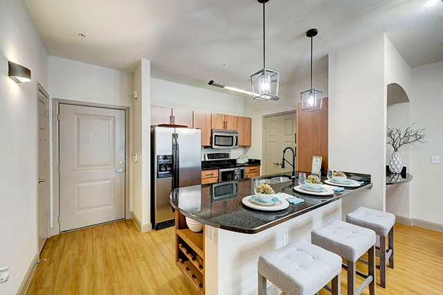 Ventura Lofts - Image 4