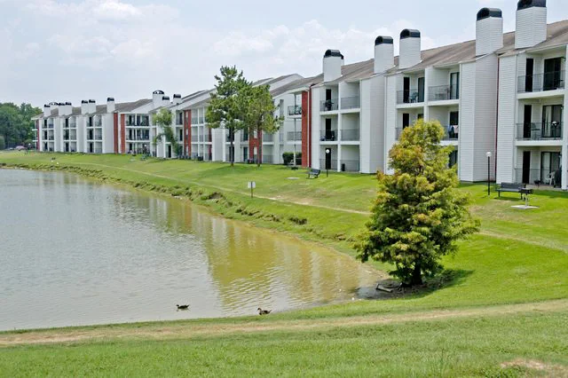 Towne Lake