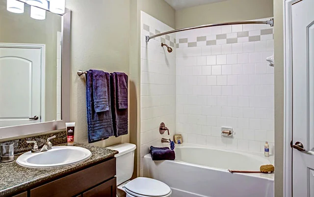The Retreat At The Woodlands - Image 4