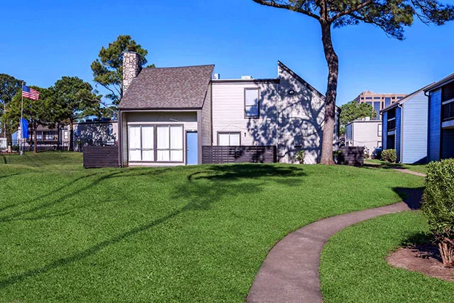 The Grove At Pinemont - Image 2