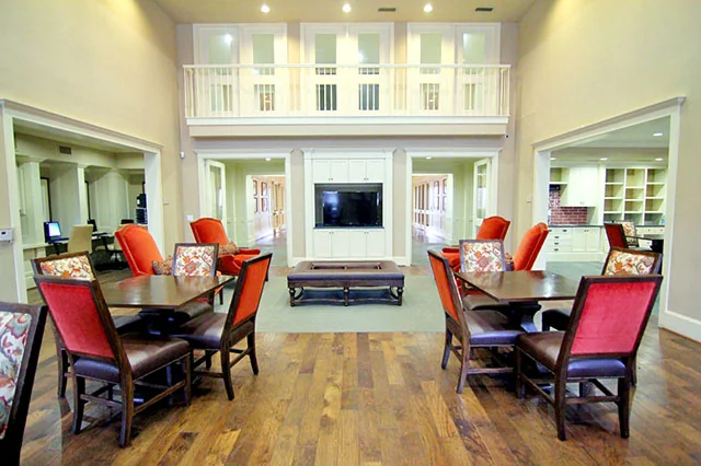 Tarrington Court - Image 2