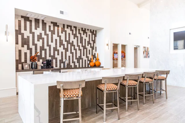 Smart Living At Texas City - Image 3