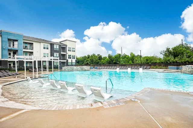 The Vic At Southwinds - Image 2