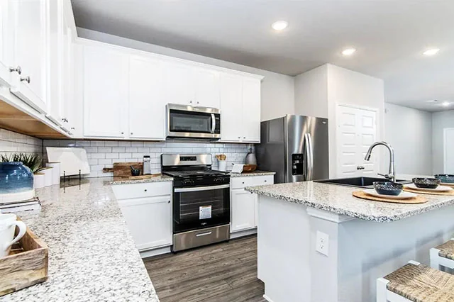 Villas At Sunterra - Image 4