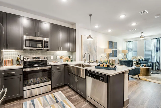 Enclave At Woodland Lakes - Image 5