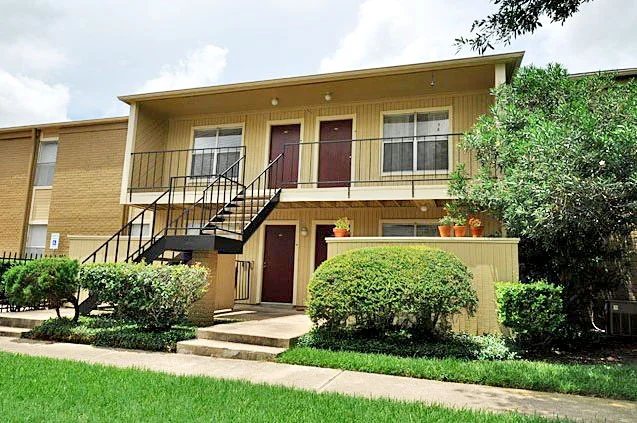 Meyerland Court
