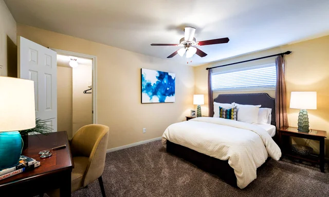 Colony Oaks - Image 4