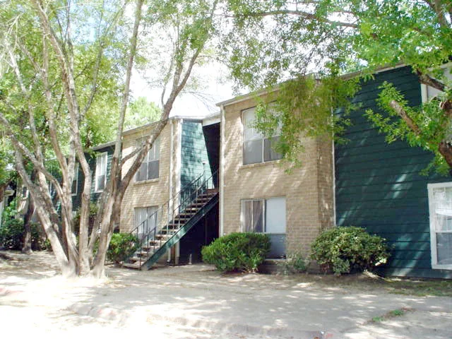 Aster On Aldine - Image 3