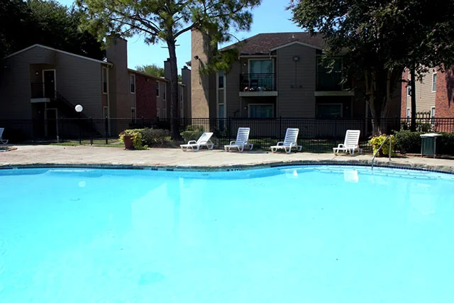 The Crescent At Cityview - Image 2