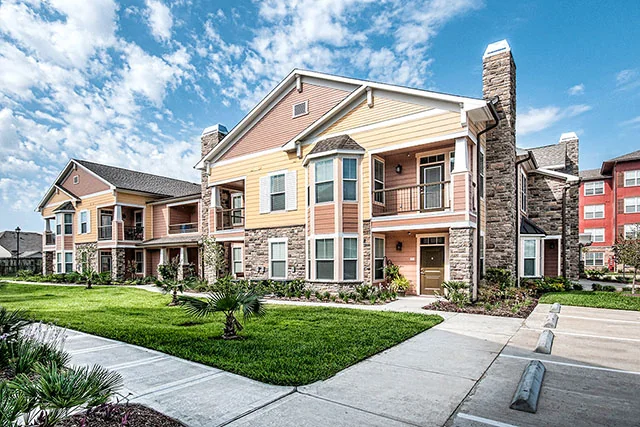 Pointe At West Lake - Image 2