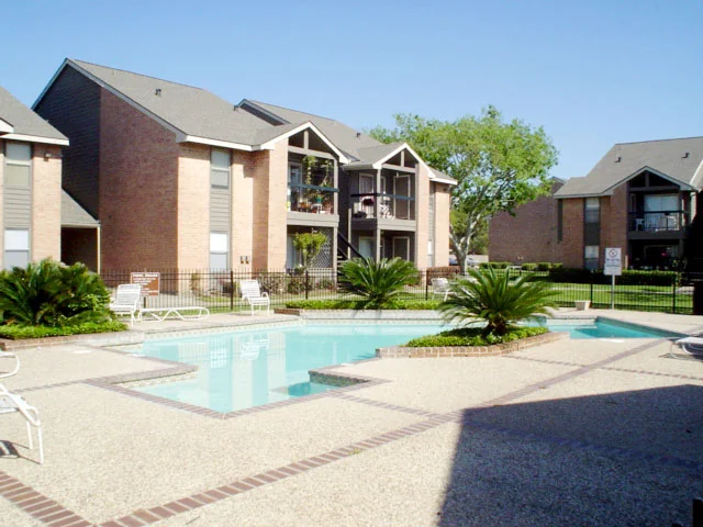 Bay Meadows - Image 2