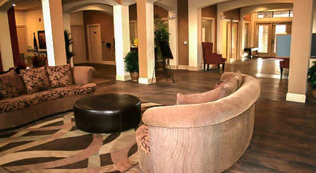 Kingwood Senior Village - Image 5