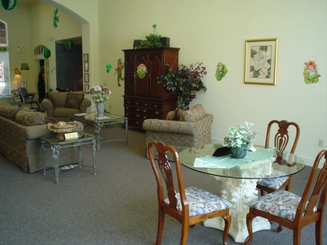 Lakeview Estate - Image 4